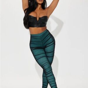Fashion Nova Blue and Black Ruched Leggings